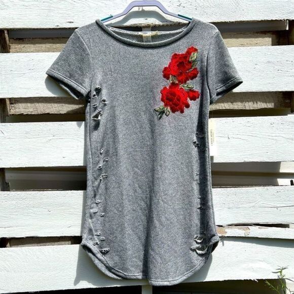 NWT Destroyed Tee Shirt/Short Sleeve Sweatshirt - Picture 1 of 9